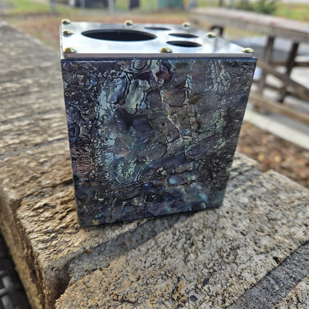 Elegant Black and Purple Pen Holder